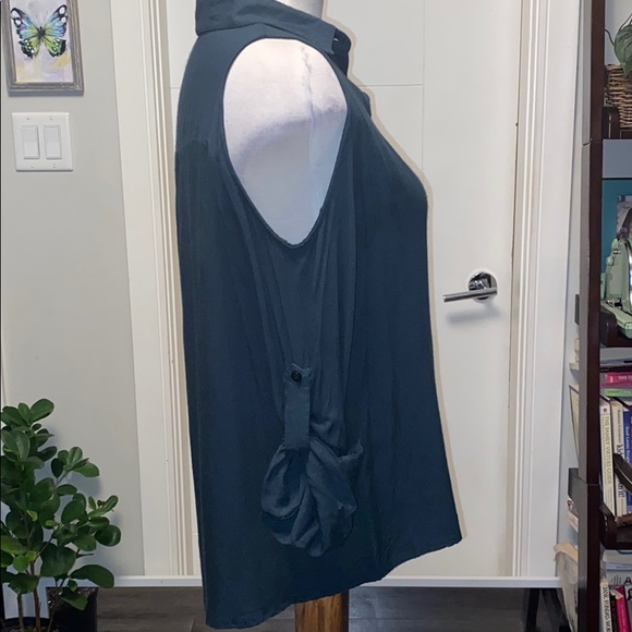 Teal Cold Shoulder buttoup - Picture 2 of 4